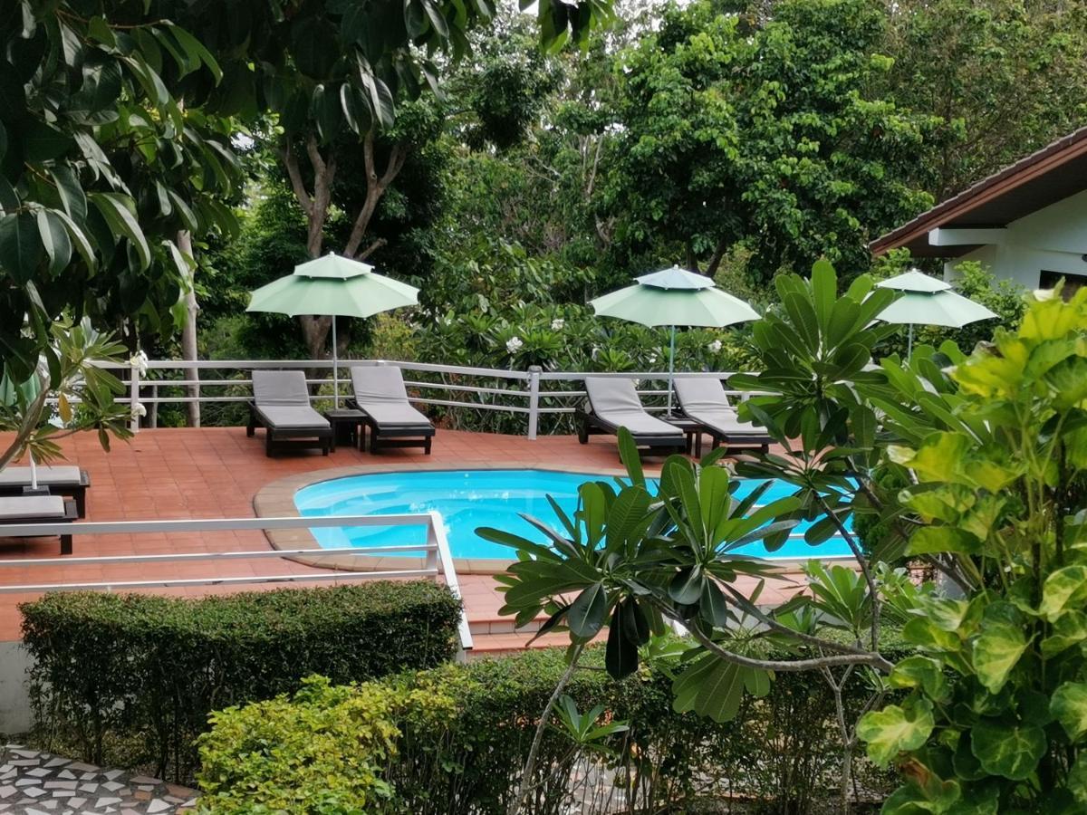 On The Hill Karon Resort Extérieur photo